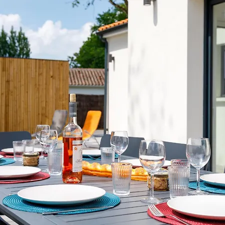 Prázdninový dům Le Pre Tarin By Interhome *